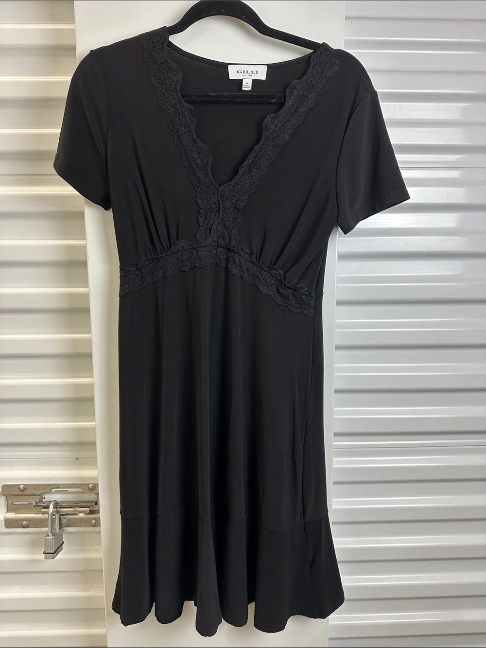 Gilli Black Lace-Trim V-Neck Short Sleeve Dress